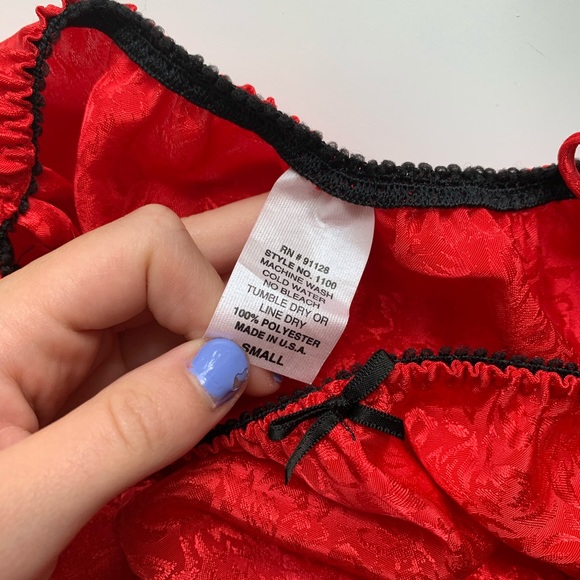 Lingerie set - Picture 6 of 7